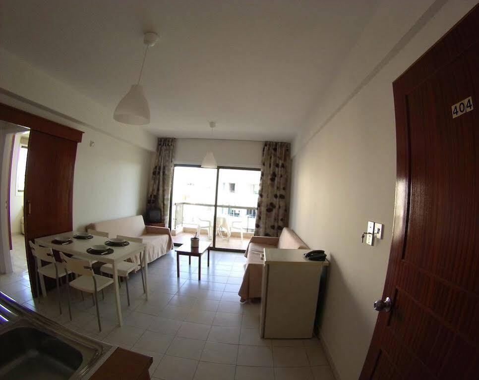 Staycentral Larnaca Lárnaca Exterior foto